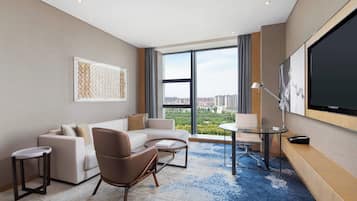Executive Suite, 1 Bedroom | Living room