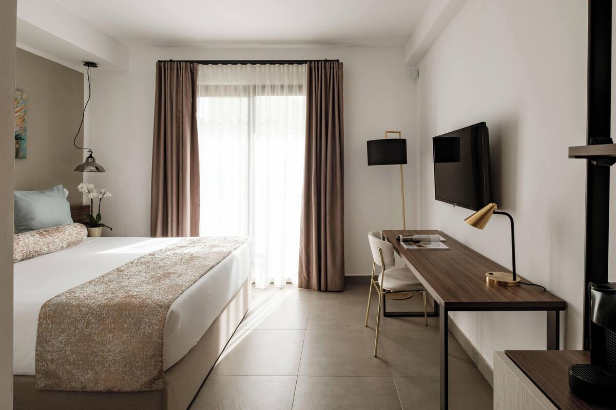 意大利 Frette 床单、高档床上用品、加厚床垫、迷你吧