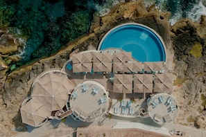 Indoor pool, outdoor pool, free pool cabanas, pool umbrellas - 1926 Le Soleil Hotel & SPA (Sliema)