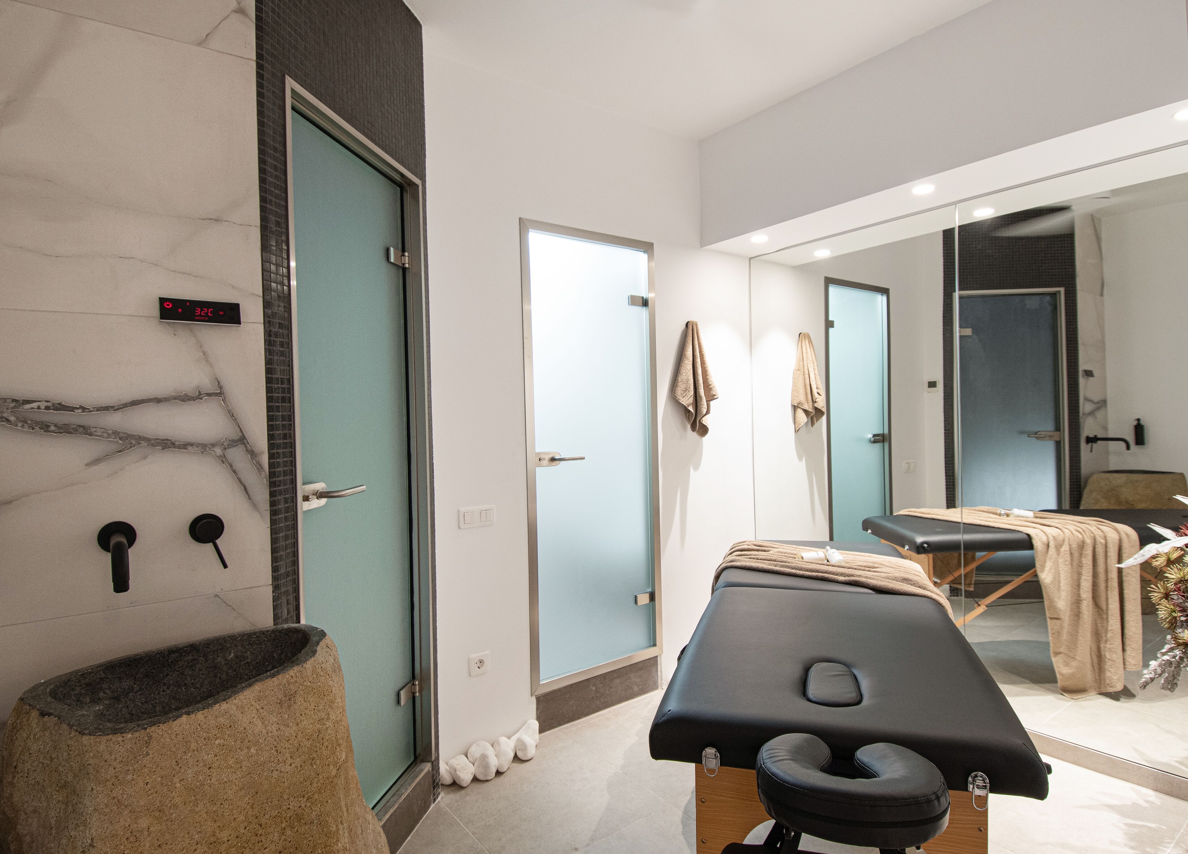 steam room, massages