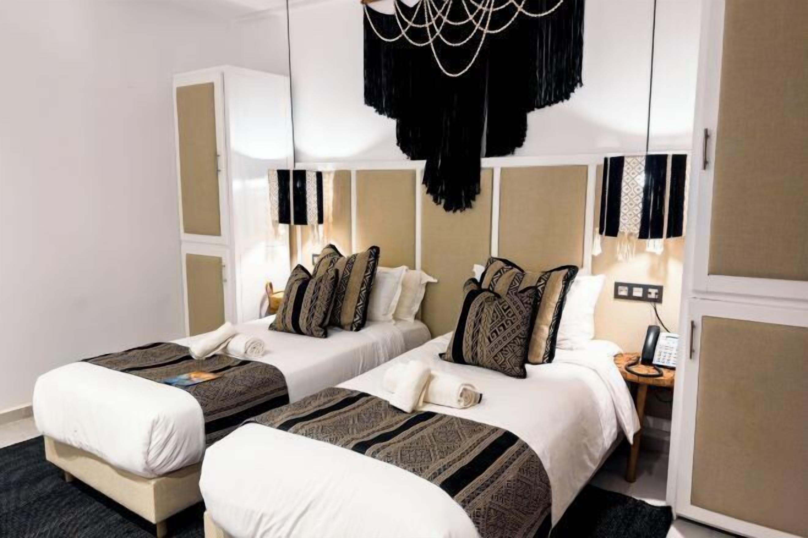 Coffres-forts dans les chambres, décoration personnalisée