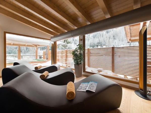 Sauna, hot tub, steam room, Turkish bath, body treatments, facials - Hotel Cristallo (Pejo)