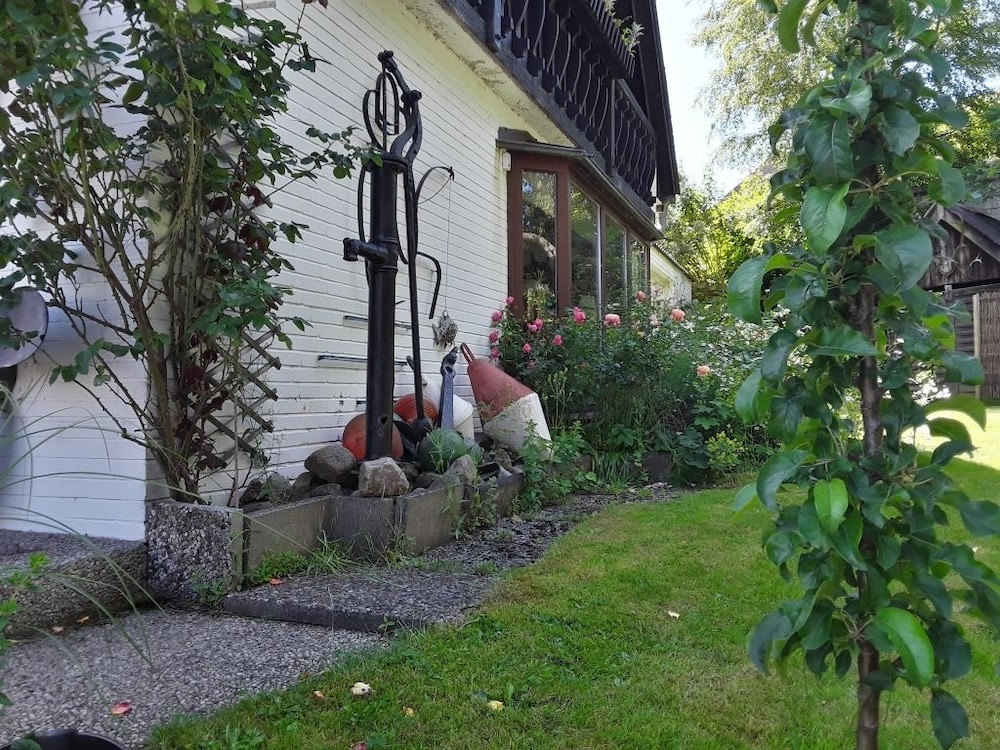 Hotel Knurrhahn image