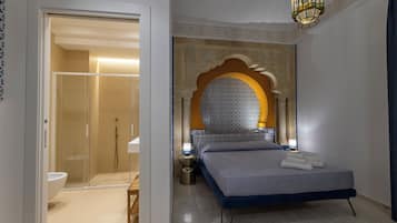 Minibar, caja de seguridad en la habitación, escritorio y wifi gratis