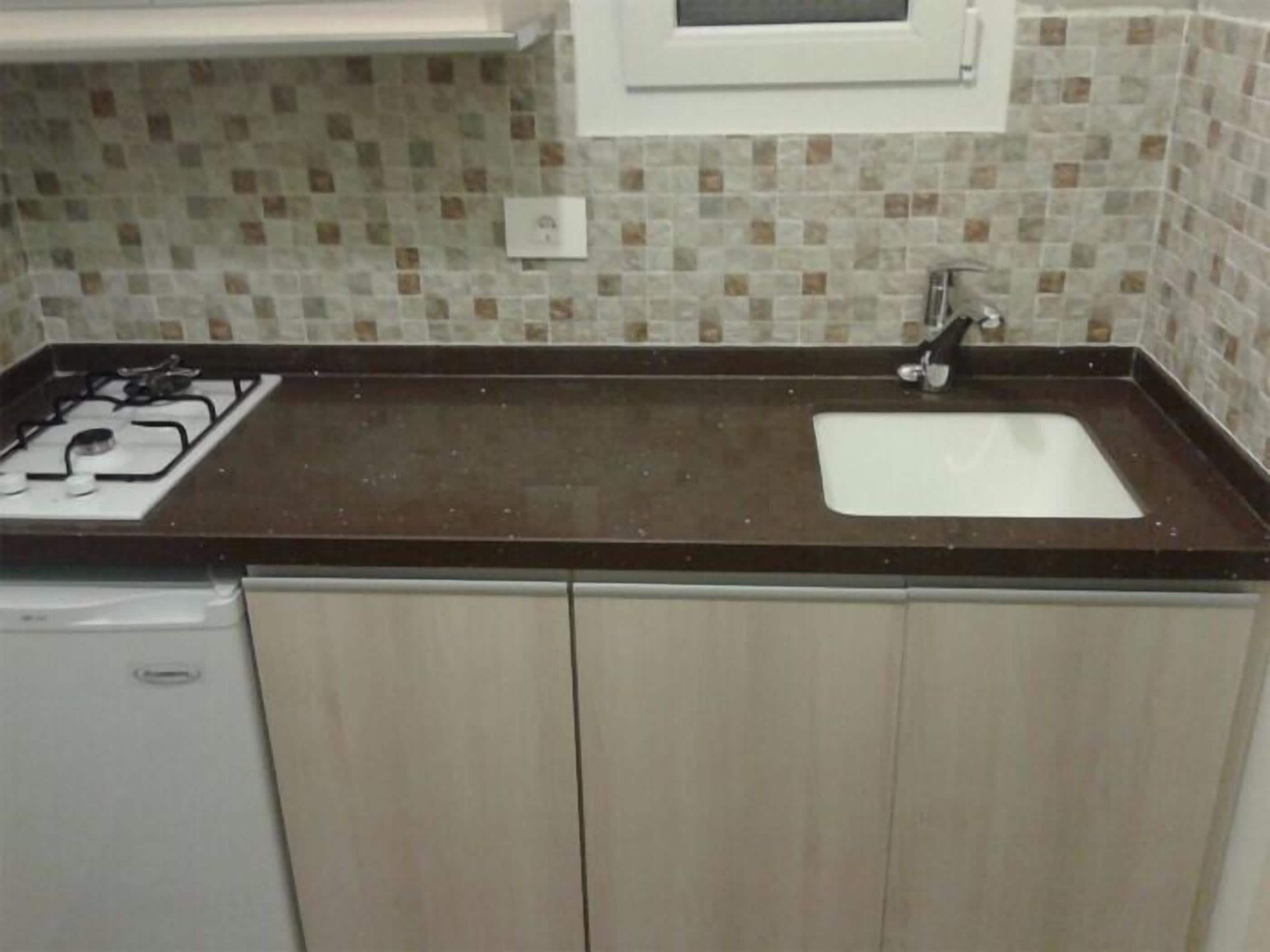 Ofen, Kochgeschirr/Geschirr/Besteck