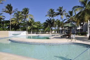 Piscine extérieure