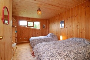 Standard Double Room, Mixed Dorm, Shared Bathroom | Free WiFi - Casa Pindal - Hostel (Puqueldon)