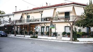 Bagian depan properti