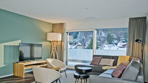 Living area - Apartment Rugenpark 9 (Interlaken)