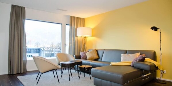 1 bedroom, blackout drapes, iron/ironing board, free WiFi - Apartment Rugenpark 10 (Interlaken)
