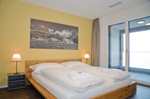 1 bedroom, blackout curtains, iron/ironing board, free WiFi - Apartment Rugenpark 10 (Interlaken)
