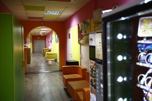 Daily cooked-to-order breakfast (RUB 150.00 per person)