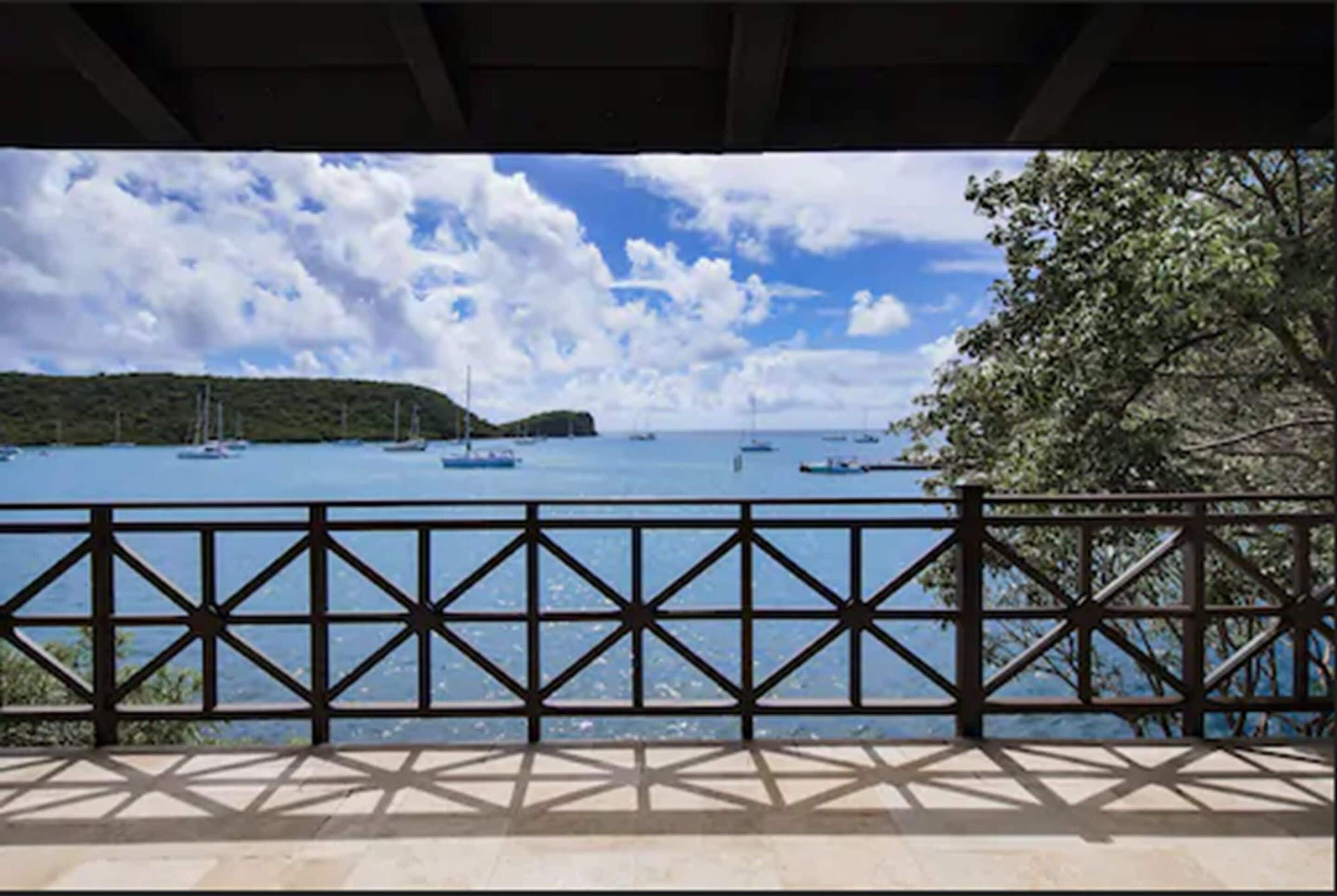 Photo - Secret Harbour Boutique Hotel and Marina