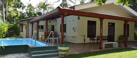 Indoor pool, outdoor pool