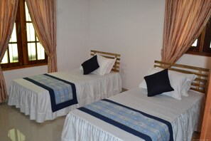 Standard-Bungalow, 3 Schlafzimmer | 1 Schlafzimmer, hochwertige Bettwaren, Schreibtisch