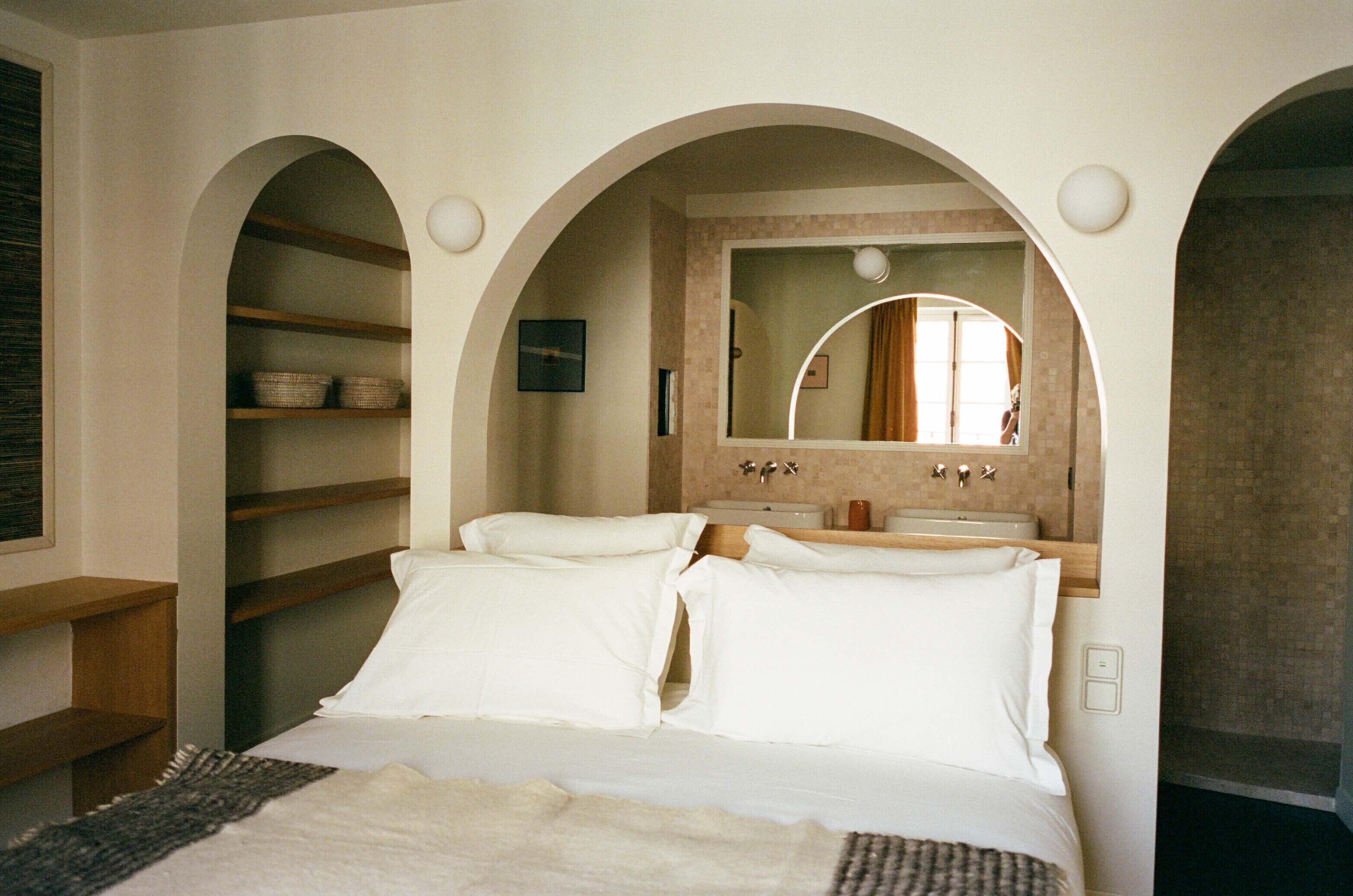 suite | in-room safe, desk, blackout curtains, soundproofing