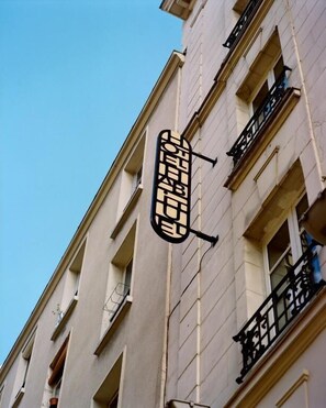 Exterior - Hôtel Habituel (Paris)