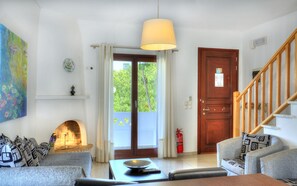 Duplex | Living area