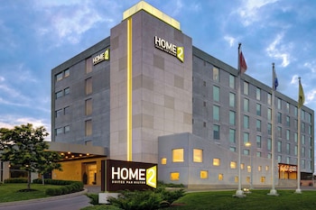 Home2 Suites by Hilton Montreal Dorval