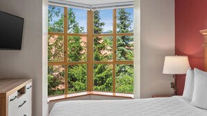 1 chambre, fer et planche à repasser, draps fournis