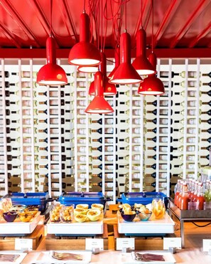 Desayuno buffet (con cargo) 