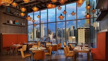 2 restaurants, lokale gerechten