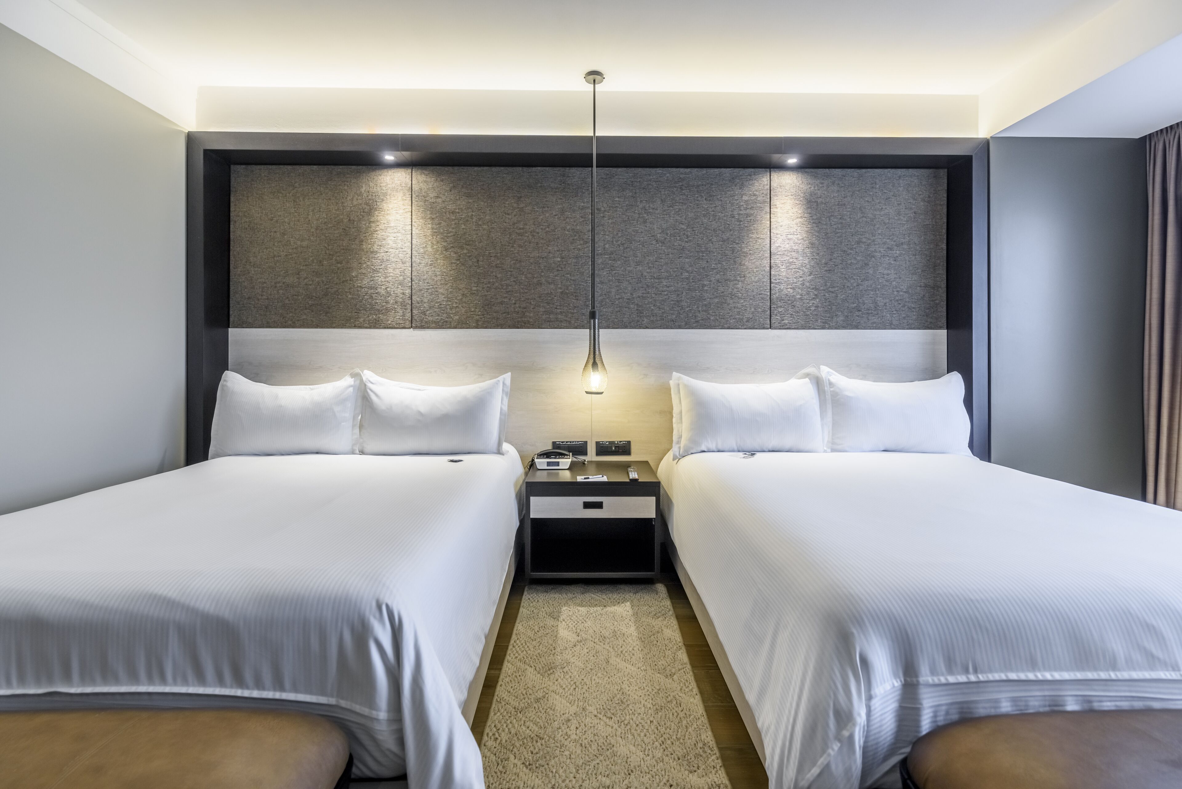 Deluxe Double Room, 2 Queen Beds, Mountain View | Egyptian cotton sheets, premium bedding, pillowtop beds, minibar