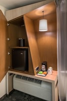 Ropa de cama hipoalergénica, edredones de plumas, escritorio