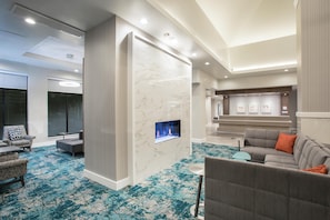 Lobby - Hilton Garden Inn Las Vegas City Center (Las Vegas)
