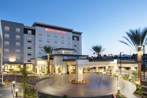Exterior - Hilton Garden Inn Las Vegas City Center (Las Vegas)