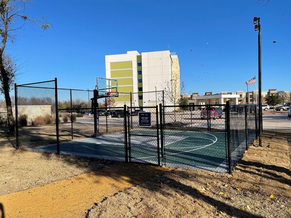 Terrain de basketball