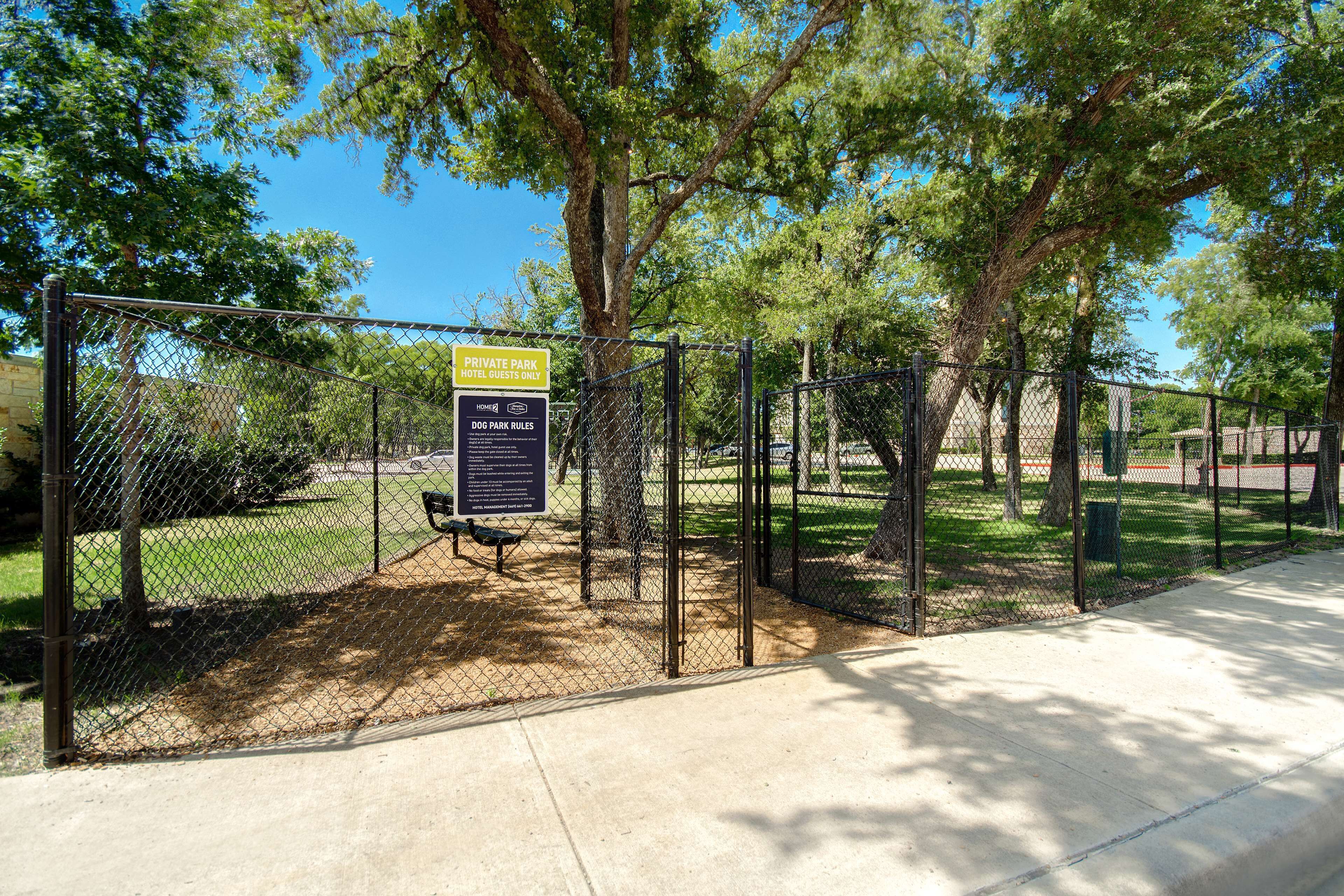 pet-friendly amenities