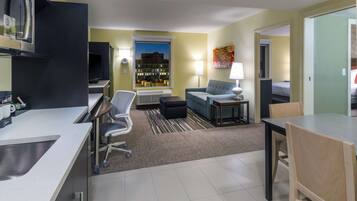 32-inch flat-screen TV with cable channels, TV