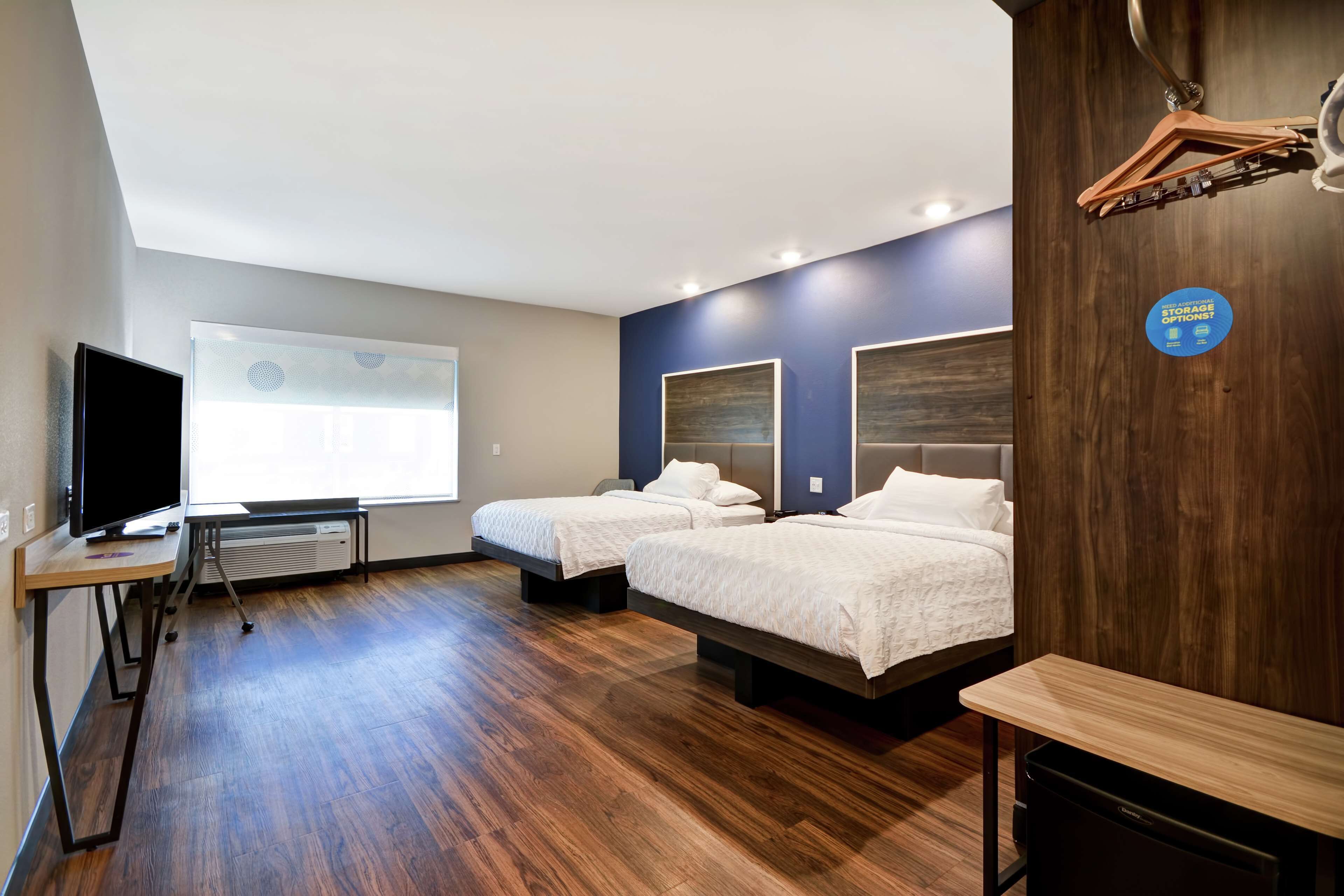 room, 2 queen beds, accessible, bathtub | in-room safe, iron/ironing board, free wifi, bed sheets