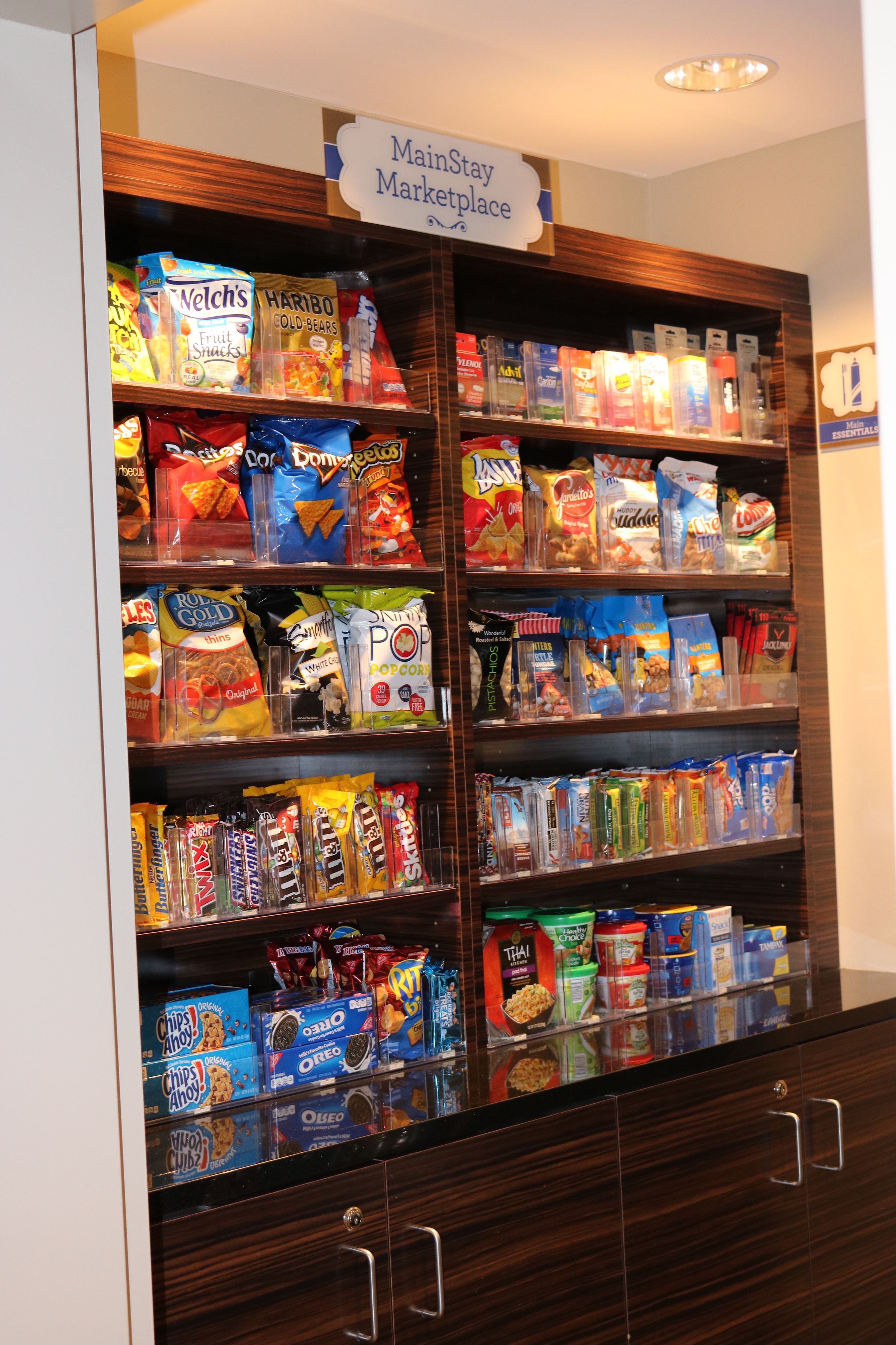 Snack bar