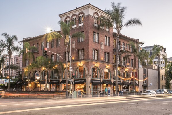 Front of property - The Historic Broadlind Hotel at Long Beach Convention Center (Long Beach)
