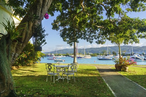 Seawind On The Bay Beach Condo OLR