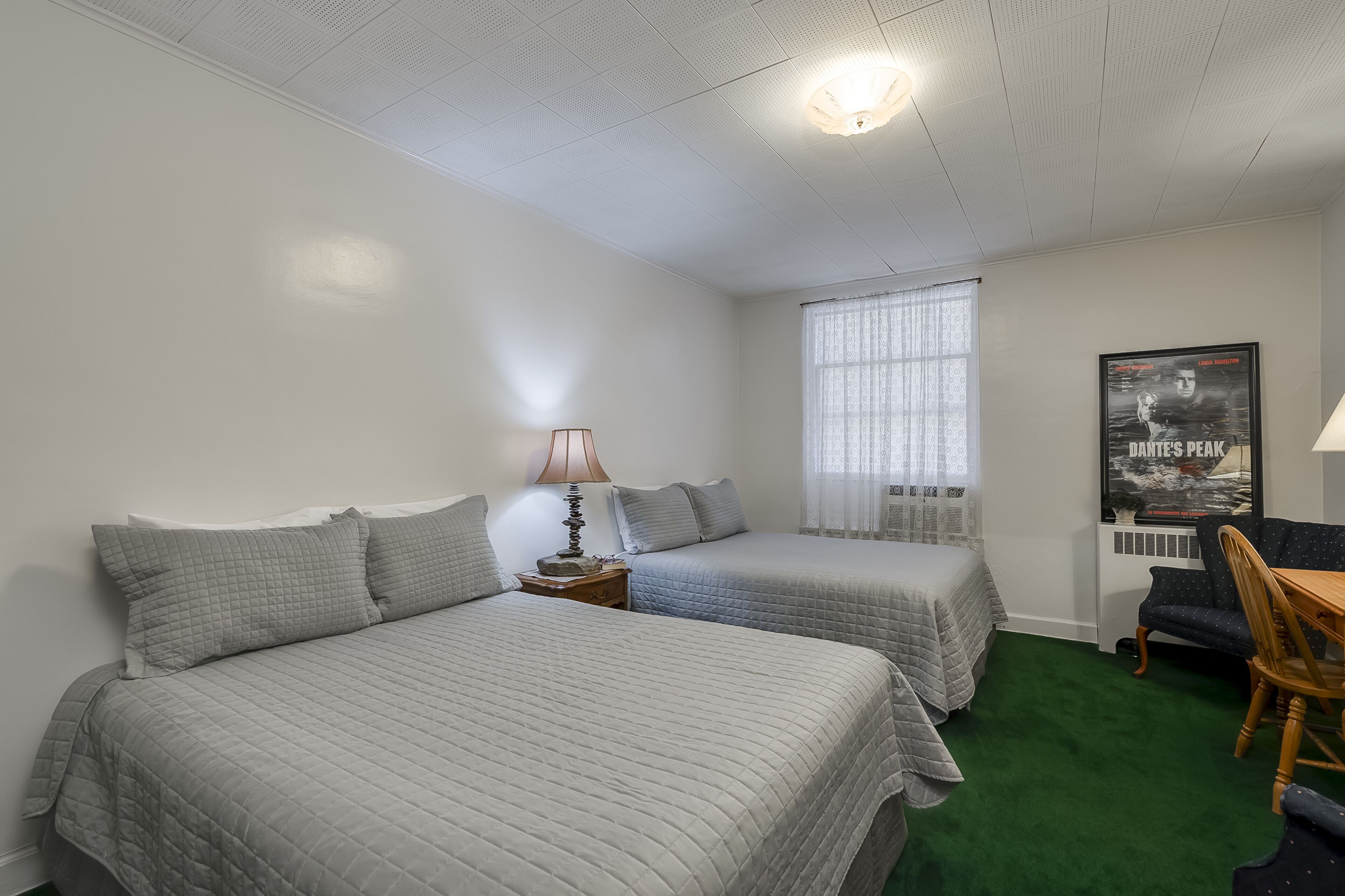 family double room, private bathroom | individually decorated, free wifi, bed sheets