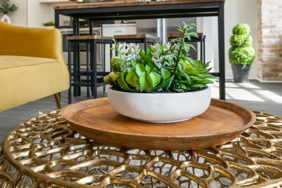 Modern Condos in California Building by Hosteeva