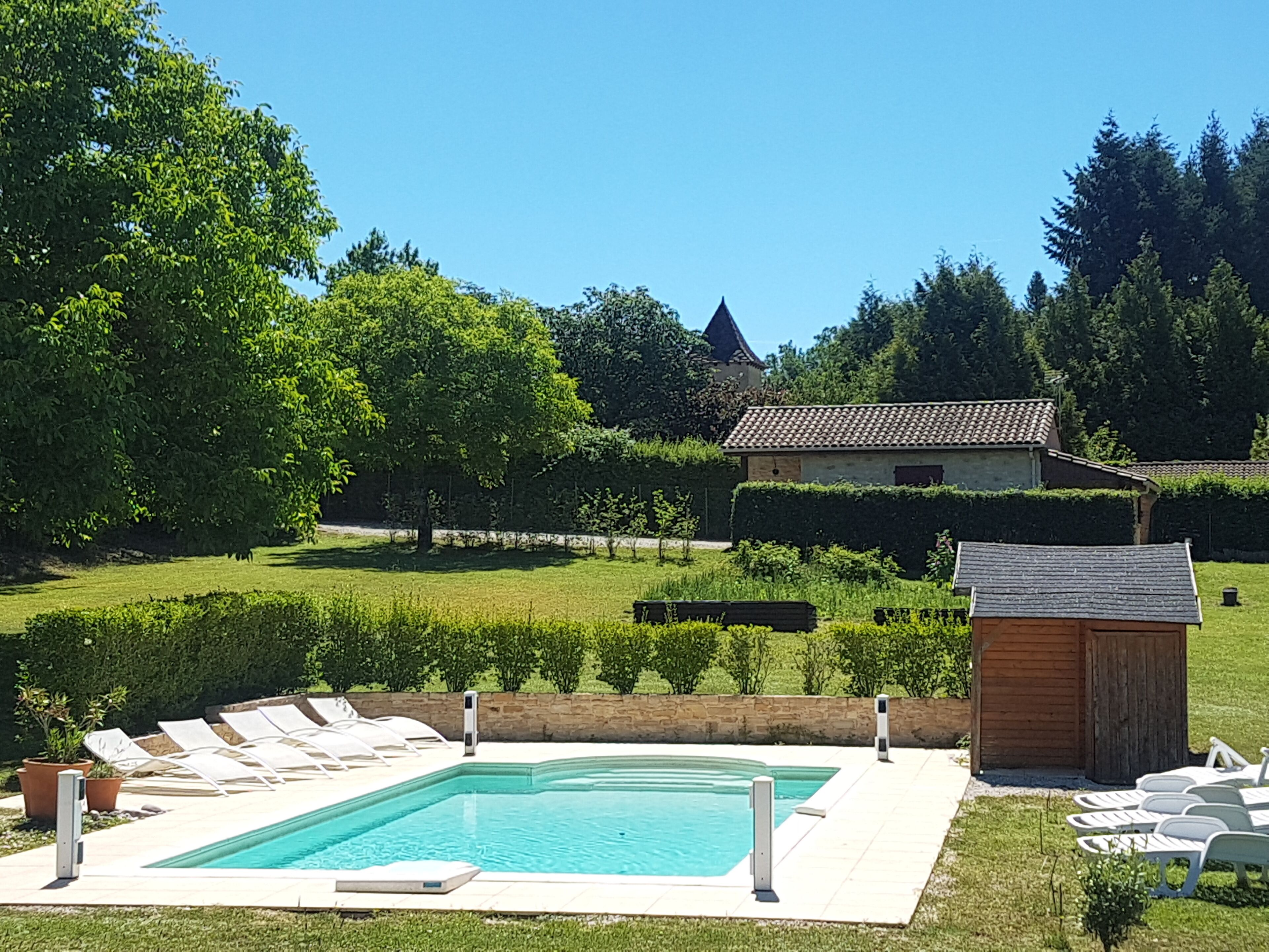 Piscine extérieure, piscine chauffée