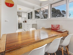 Apartment, 2 Bedrooms | In-room dining - Ski View 4 (Mount Buller)