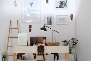 Reception - Haus Sathorn 21 (Bangkok)