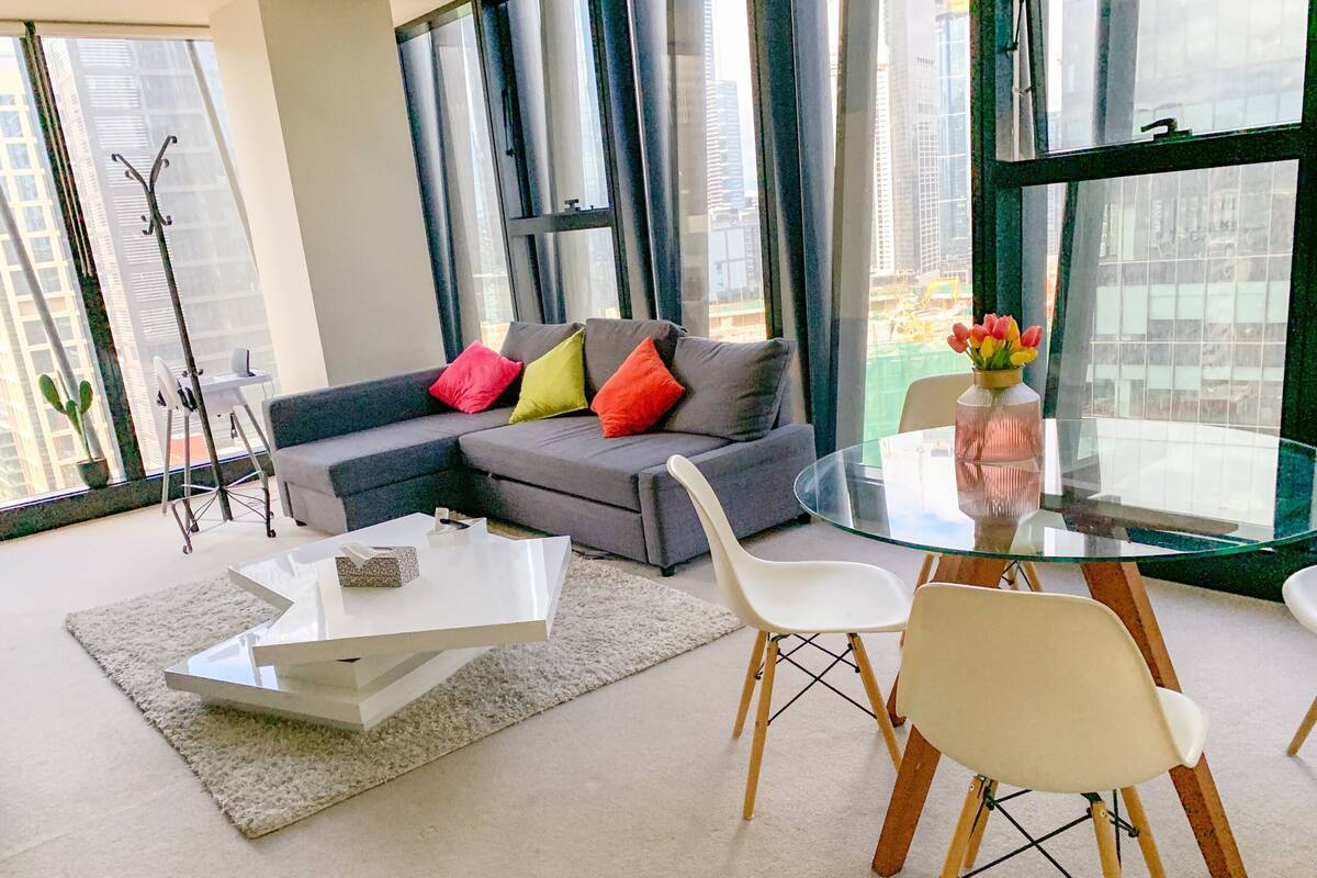 Design Apartment, 2 Bedrooms | 1 bedroom, premium bedding, desk, soundproofing