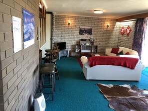 Apartment, 3 Bedrooms | Living area | Flat-screen TV - Snowflake 16 (Mount Buller)