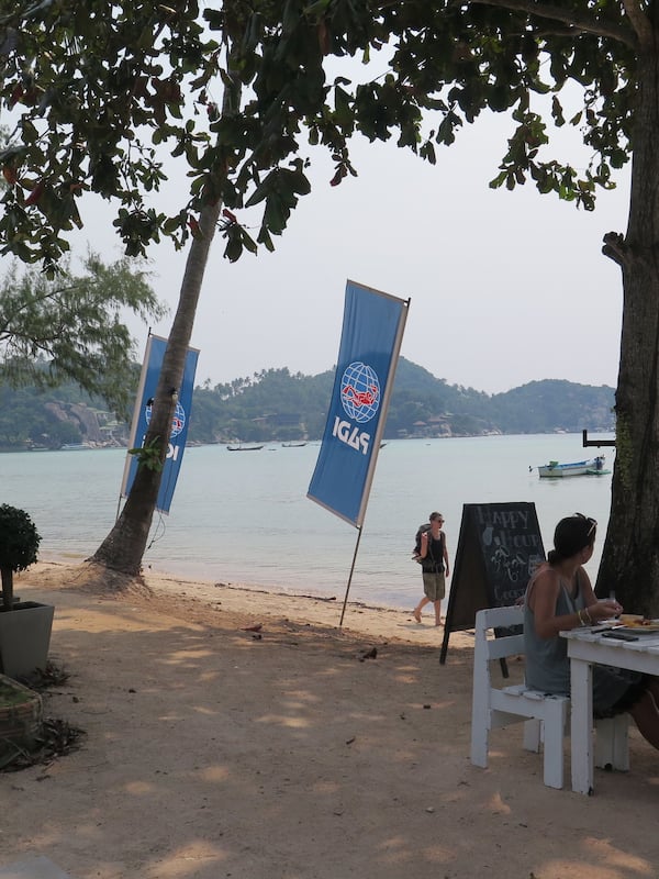 Daily continental breakfast (THB 250 per person)