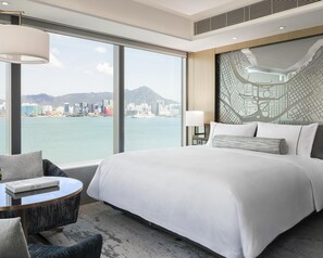 In-room safe, individually furnished, desk, laptop workspace - Hyatt Centric Victoria Harbour Hong Kong (Hong Kong)