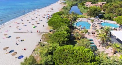 Apartamento de pie, frente al mar!