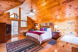 2 makuuhuonetta, silitysrauta/-lauta, internet, vuodevaatteet