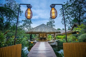 Entrée de l’hébergement