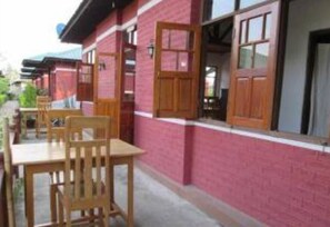 Restaurant - Pyi1 Guest House (Nyaungshwe)